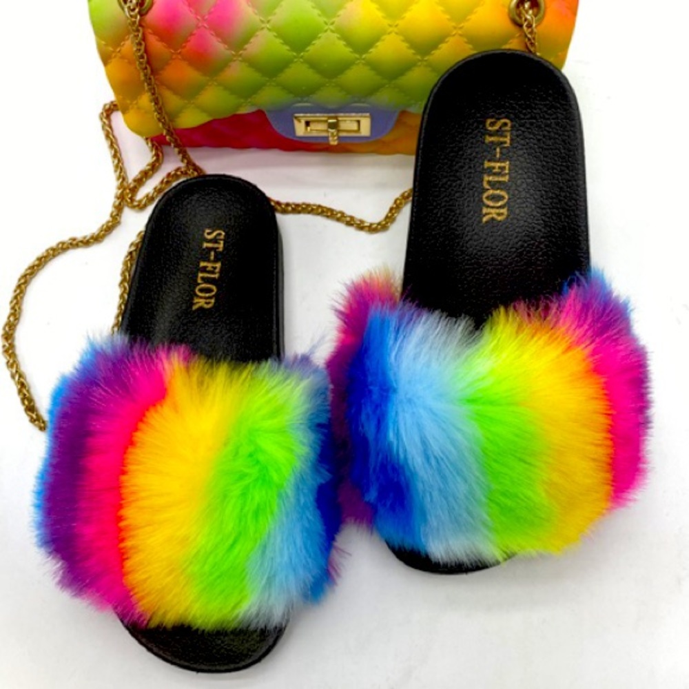 Rainbow fluffy fur slides/sandals/slippers black